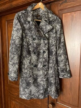 Dana Buchman Black & Cream Textured Double-Breasted Rain Trench Coat